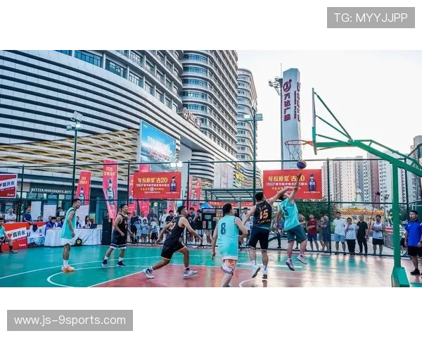 篮球联赛社区互动日活动吸引众多家庭参与，关于社区开展篮球比赛的通知
